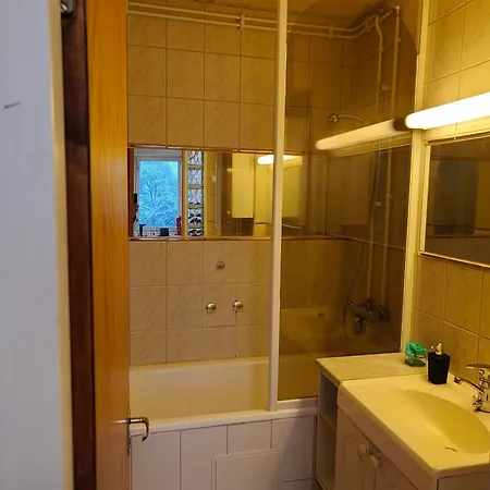 Suuri Isommalle Ryhmaelle / Large For Bigger Group アパート *