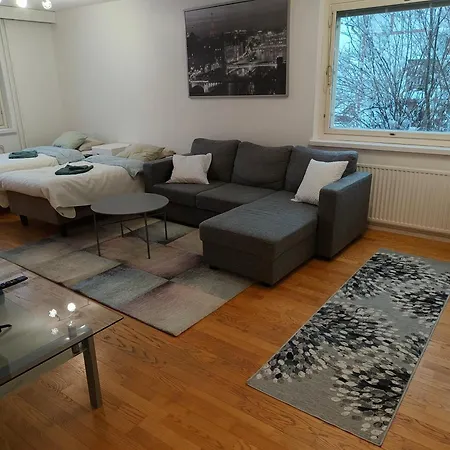 Apartamento Suuri Isommalle Ryhmaelle / Large For Bigger Group Tampere