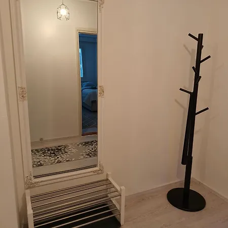 Suuri Isommalle Ryhmaelle / Large For Bigger Group タンペレ