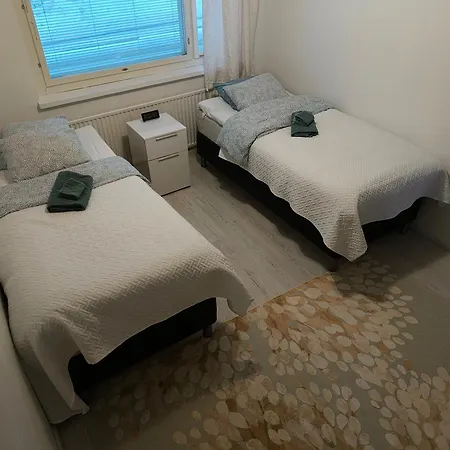 Suuri Isommalle Ryhmaelle / Large For Bigger Group アパート