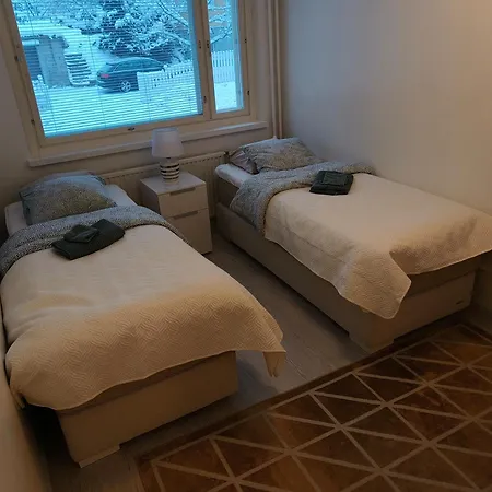 Suuri Isommalle Ryhmaelle / Large For Bigger Group アパート