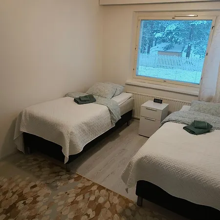 Suuri Isommalle Ryhmaelle / Large For Bigger Group Apartamento *