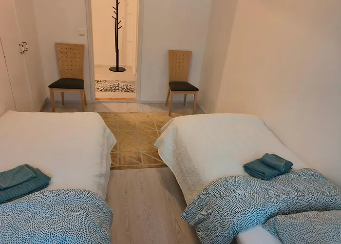 Suuri Isommalle Ryhmaelle / Large For Bigger Group Апартаменты *